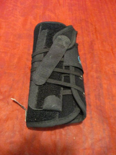 Used Titan Wrist Brace -Universal Left
