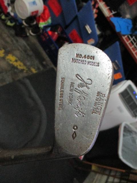 Load image into Gallery viewer, Vintage Mashie 5 Iron
