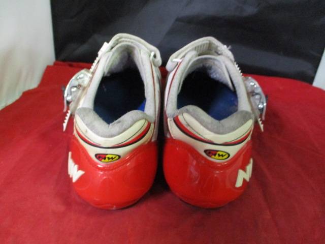 Load image into Gallery viewer, Used Northwave Cycling Shoes Size 11

