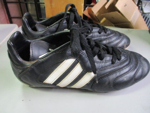 Used Adidas Hard Ground Soccer Cleats Size 5
