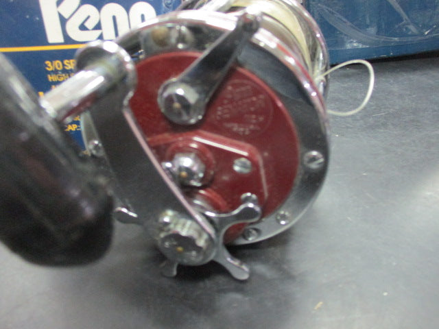 Load image into Gallery viewer, Used PENN 112H 3/0 FISHING REEL With Box
