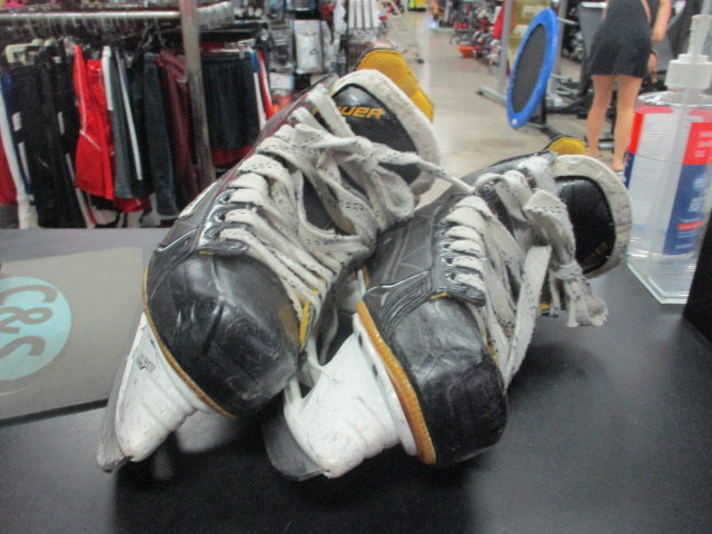 Load image into Gallery viewer, Used Bauer S160 Hockey Skates Size 4.5
