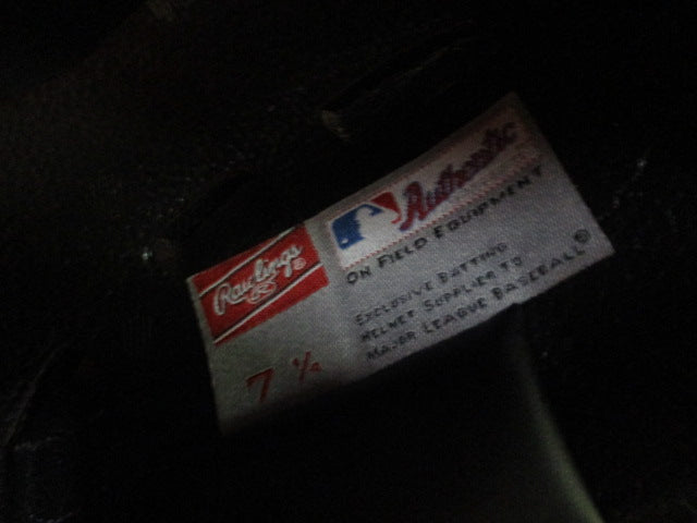 Load image into Gallery viewer, Used Rawlings S100 Pro MLB Batting Helmet Size 7 1/4 Glossy Black
