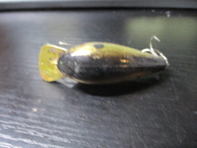 Load image into Gallery viewer, Used Cordell Big O Gold with Black Back Rattling Crankbait Lure
