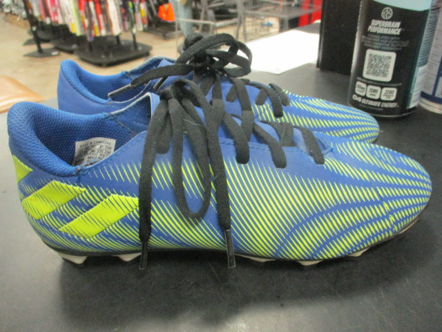 Load image into Gallery viewer, Used Adidas Nemesis Soccer Cleats Size 4
