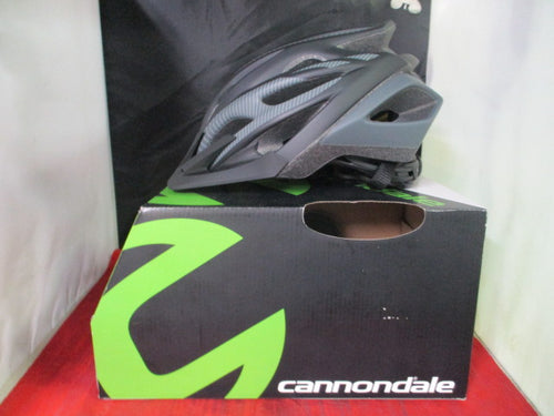 Used Cannondale Radius Bicycle Helmet Size Small (Great Condition)