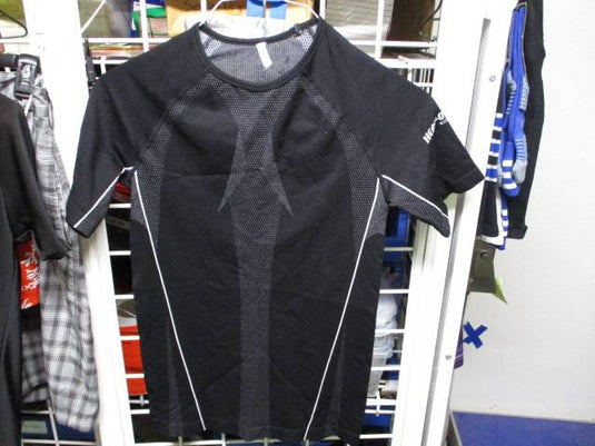 Used Heat Out Cooling Shirt Size XL