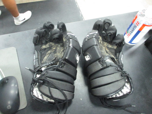 Used STX Catalyst Lacrosse Gloves