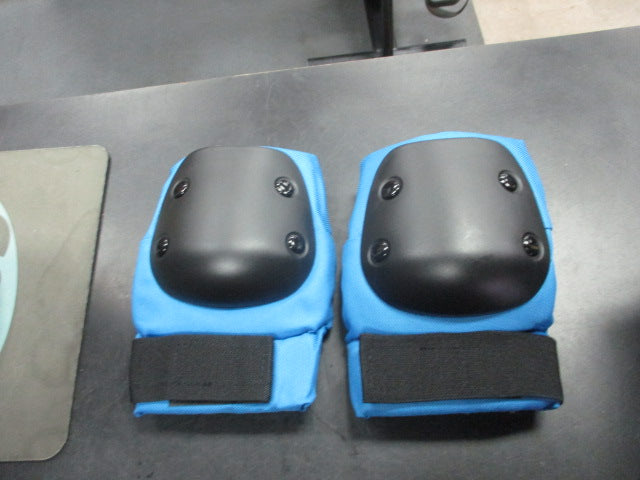 Load image into Gallery viewer, New Black/Blue Elbow Pads Size XL
