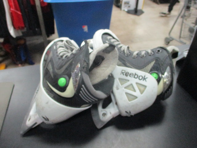 Load image into Gallery viewer, Used Reebok 14K Goalie Skates Size 4.5
