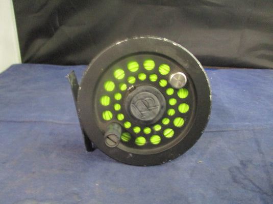 Used Ross Reels The Cimarron C-2 Fly Fishing Reel w/ Line