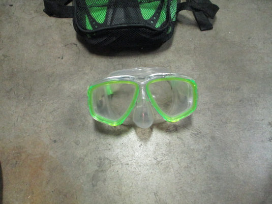 Used Speedo Dive Snorkel Kit Youth Size L/XL