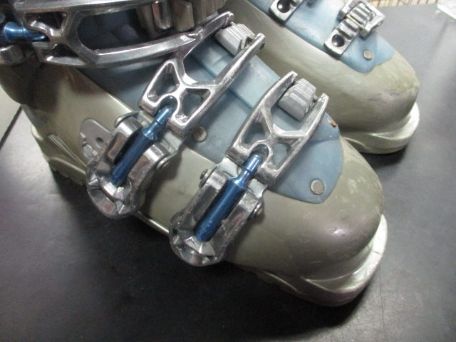 Load image into Gallery viewer, Used Salomon Irony 660 Ski Boots Size 22.0
