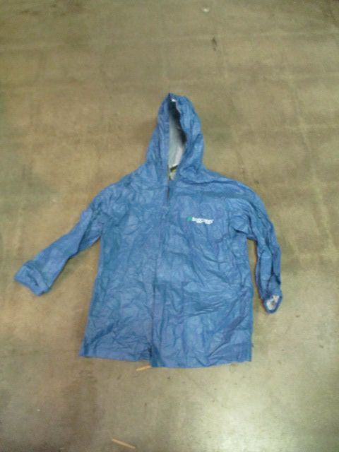 Load image into Gallery viewer, Used Frogg Toggs Rain Jacket and Pants Youth Size Small
