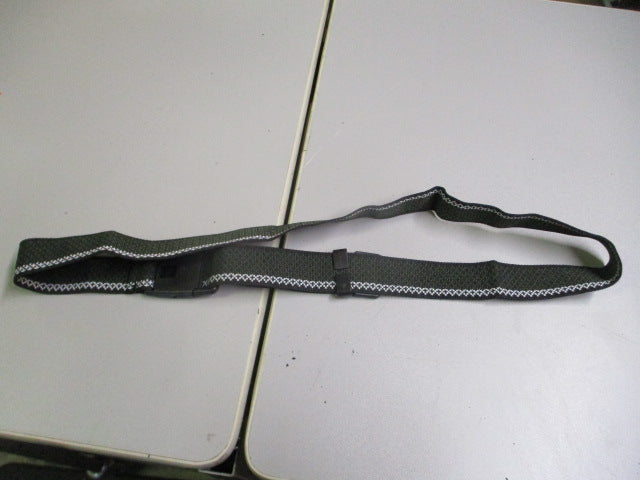 Load image into Gallery viewer, Used Green &amp; Black Luggage Strap

