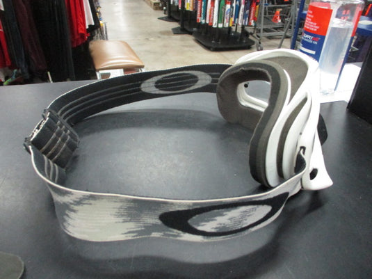 Used Oakley I-Do Motocross Goggles - White