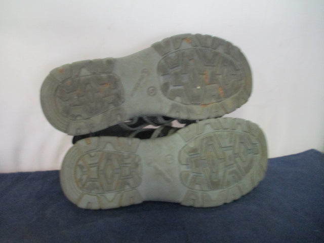 Load image into Gallery viewer, Used Northside Sandal Shoes Youth Size 5
