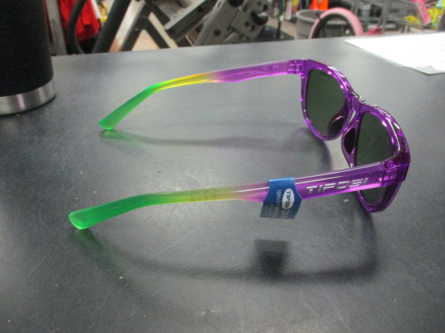 Load image into Gallery viewer, Tifosi Swank Sunglasses
