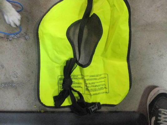 Used US Divers Snorkeling Vest Lifejacket