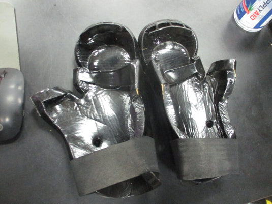 Used Goshin & Judo Karate Sparring Gloves