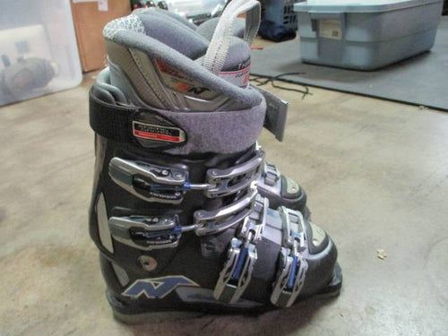 Used Nordica 10w GTS Downhill Ski Boots Size 24