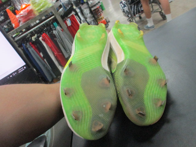 Load image into Gallery viewer, Used Under Armour Green Bryce Harper Metal Baseball Cleats Size 7
