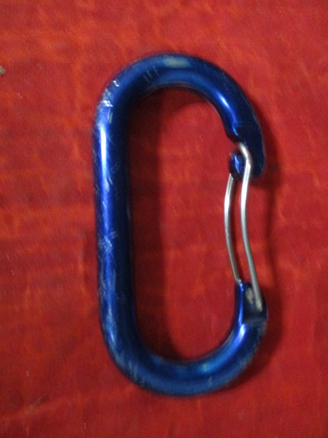 Load image into Gallery viewer, Used Kong Kn 24 Carabiner
