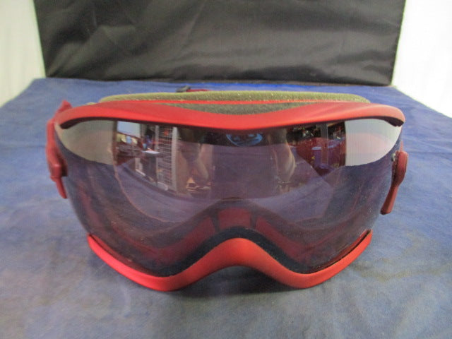 Load image into Gallery viewer, Used Smith Snow Goggles
