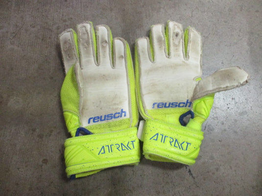 Used Reusch Attrakt Goalie Gloves Size 6