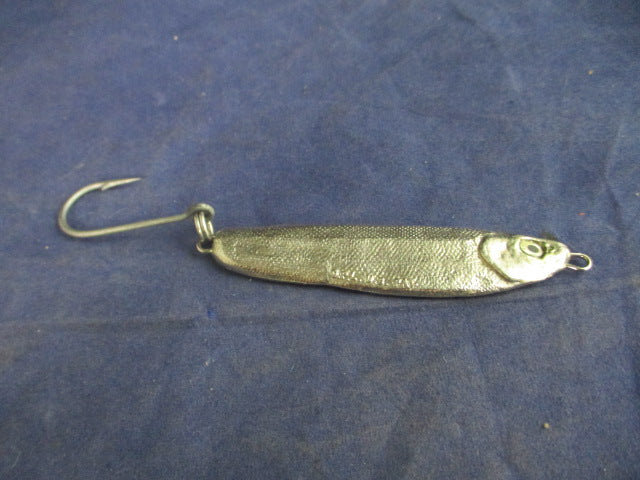 Load image into Gallery viewer, Used Luhr-Jensen Crippled Herring 1 1/2&quot; Lure
