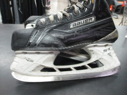 Used Bauer 190 Junior Hockey Skates Size 3.5