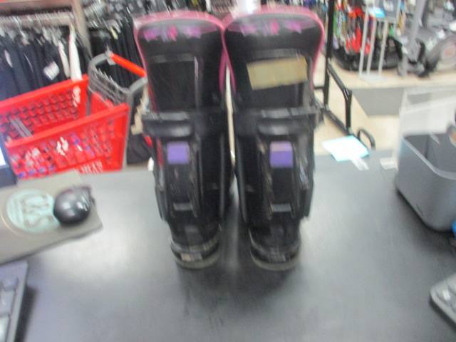 Load image into Gallery viewer, Used Raichle 398 Rear Entry Ski Boot Size 24.5
