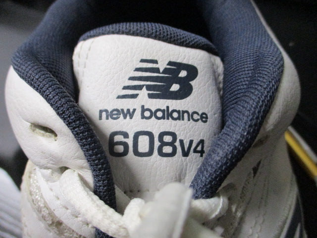 Load image into Gallery viewer, Used New Balance 608 V4 Shoes Adult Size 13 - no insoles
