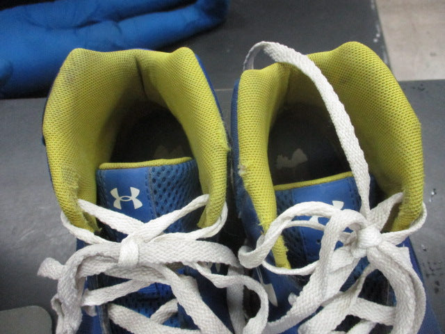 Load image into Gallery viewer, Used Under Armour Size 6.5 Basketball Shoes
