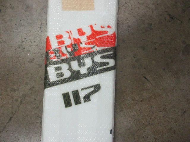 Load image into Gallery viewer, Used Head B2YS Downhill Skis Size 117cm
