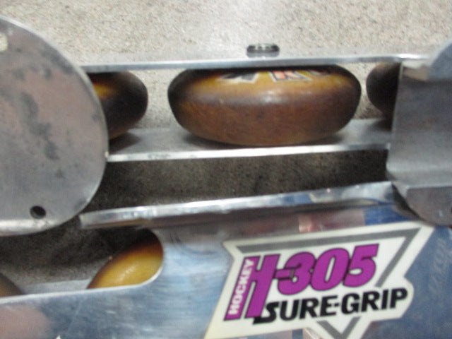 Load image into Gallery viewer, Used H-305 Sure Grip Inline Hockey Skate Chassis / Wheel Set
