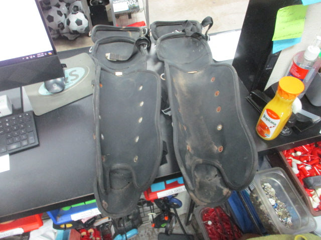 Load image into Gallery viewer, Used Diamond Black Catcher Shin Guards
