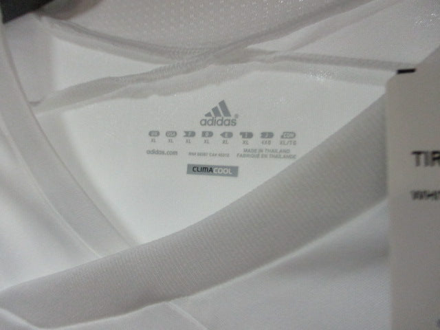 Load image into Gallery viewer, Adidas Tiro 11 XL Soccer Jersey
