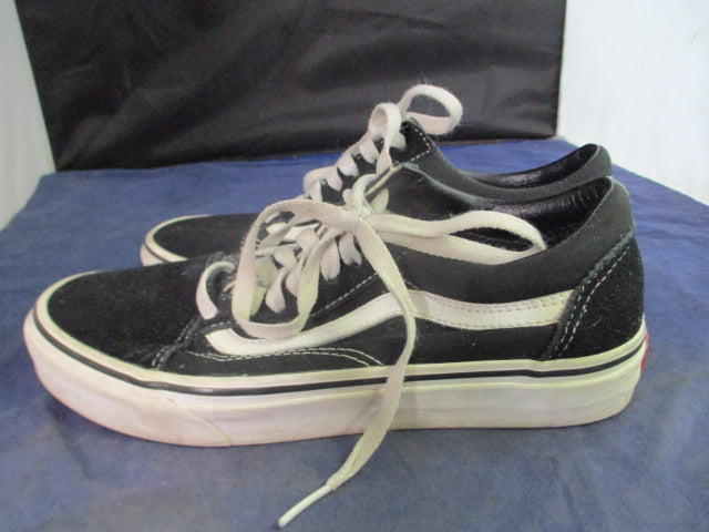 Load image into Gallery viewer, Used Vans Sneakers Size M: 5.5; W: 7
