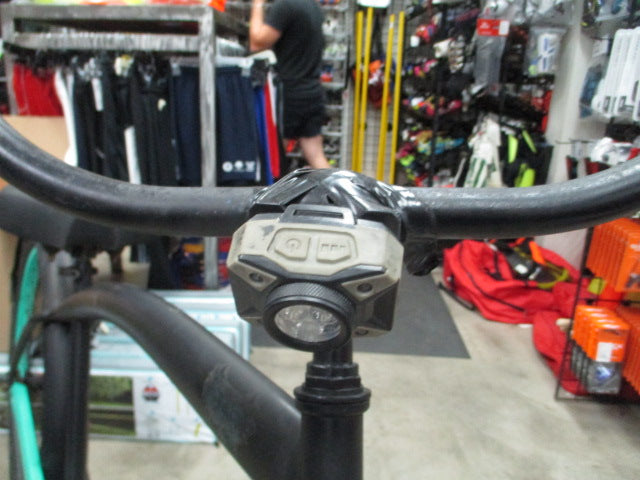 Load image into Gallery viewer, Used Sikk 29&quot; Cruiser w/ Fenders - Matte Black
