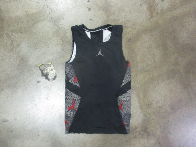 Load image into Gallery viewer, Used Jordan Training Basketball Tank Top Youth Small
