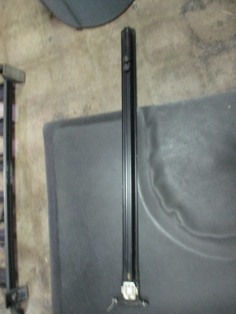 Load image into Gallery viewer, Used Thule 1050-22 Roof Rack Bike Tray
