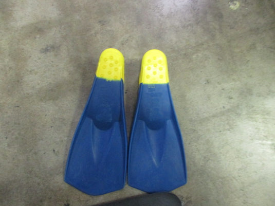 Used TYR Swim Fins Size 3-5