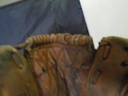 Used Sears Vintage Stan Musial Leather Baseball Glove (Broken Lace)