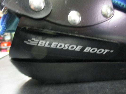 Used Bledsoe Brace System Boot Size Medium