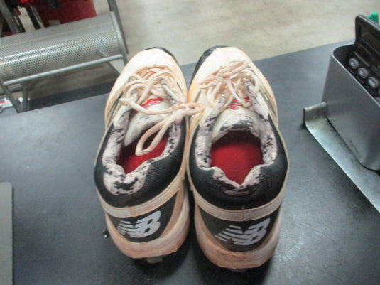 Used New Balance Metal Baseball Cleats Size 16