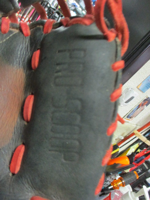 Load image into Gallery viewer, Used Mizuno Samurai GXC31 Pro Scoop 34&quot; Catcher&#39;s Glove
