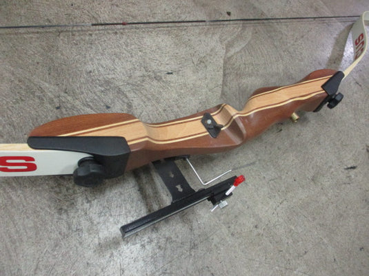 Used Focus Fuse 62" Recurve Bow W/ Fleetwood Sight