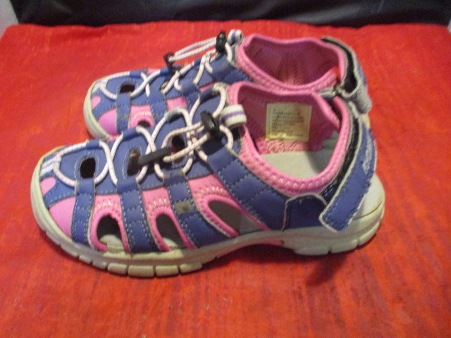 Load image into Gallery viewer, Used Khombu Sport Sandals Youth Size 2
