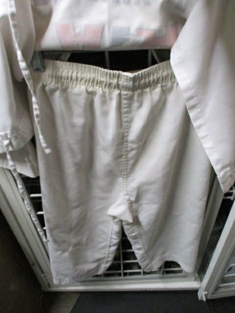 Load image into Gallery viewer, Used ATA Taekwondo Phoenix, AZ Uniform Size 0
